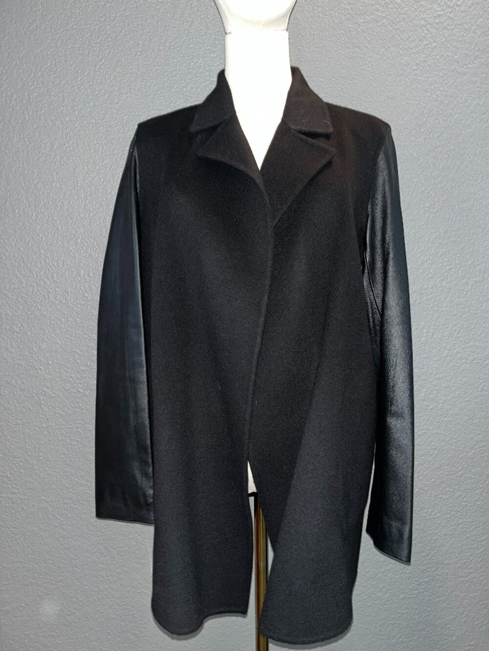 THEORY BLACK WOOL CASHMERE & LEATHER CLAIRENE JACKET - EUC - SIZE PETITE